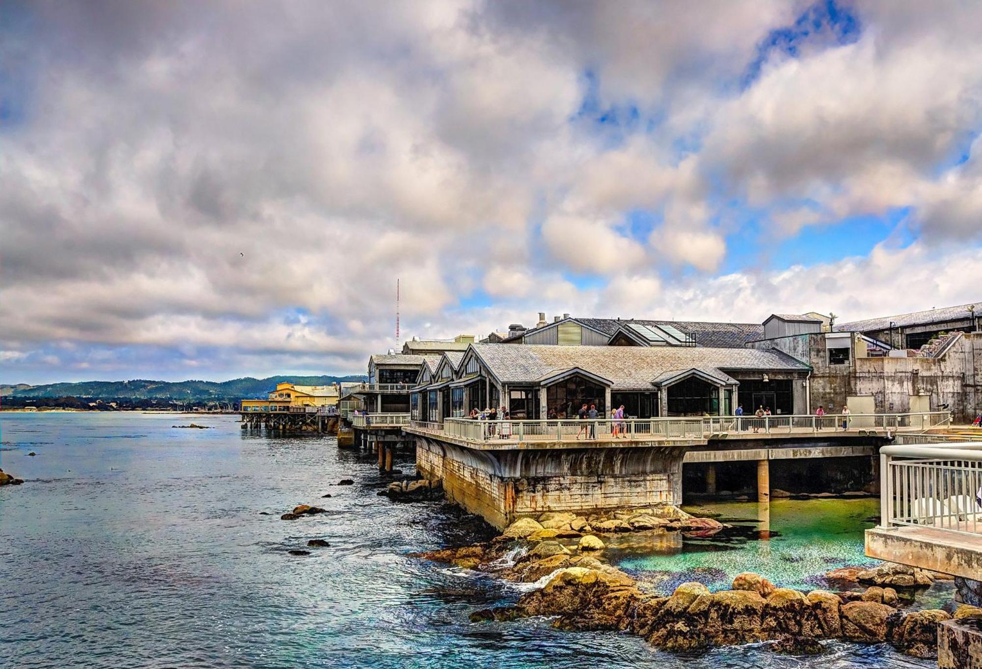 Holiday Inn Express At Monterey Bay By Ihg Seaside Exterior photo